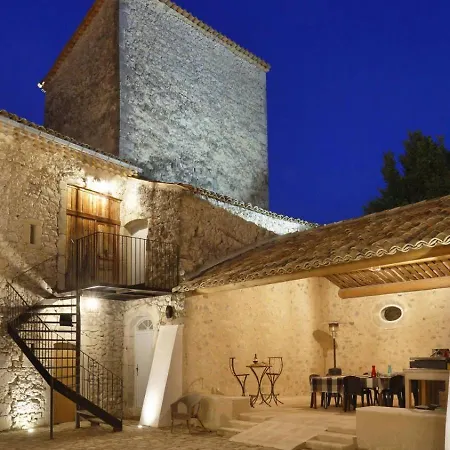 Chateau De Montfroc