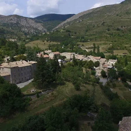 Chateau De * Montfroc