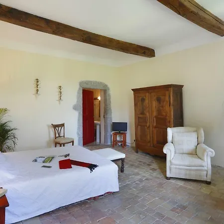 Bed & Breakfast Chateau De Montfroc